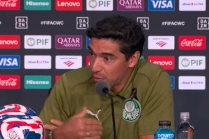 APP-帕尔梅拉斯主帅喊话美国球迷:在独立日跟我们一起抗击英格兰